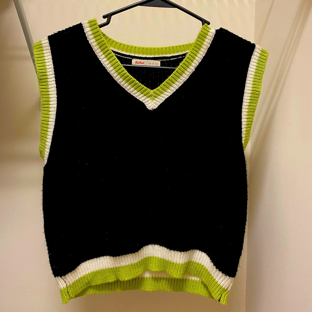 Vintage Green and black sweater vest size:S